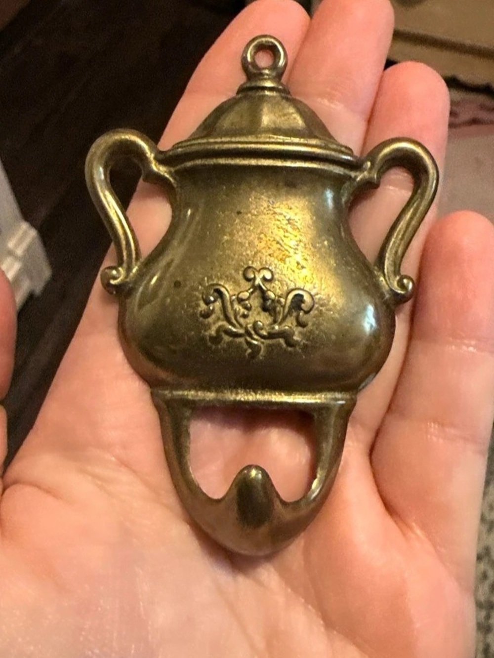 Solid Brass Mini Teapot Wall Hook Tea Kettle Kitchen Towel Hanger Vintage 15